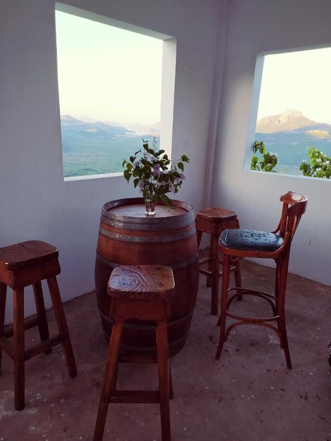 Гостевой дом Apartment Vojvodic Hill Вирпазар